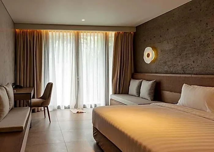 The Akasha Resort 4*